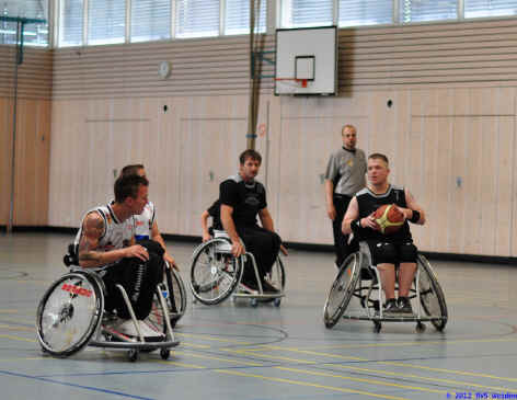 121013_0402.jpg (465712 Byte)